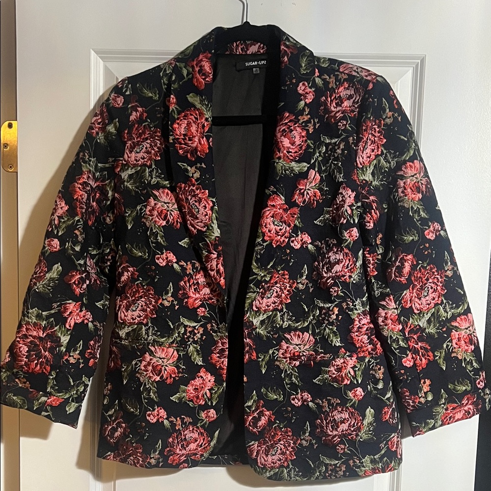 Sugarlips Black Floral Blazer - Picture 2 of 5